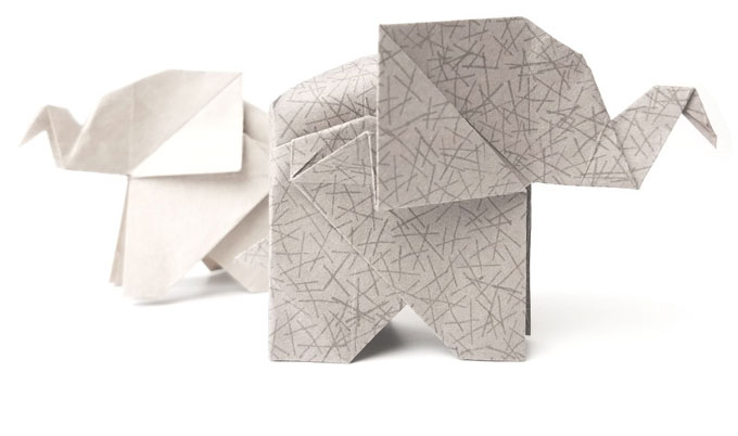 Origamielefant mit Stempelmuster